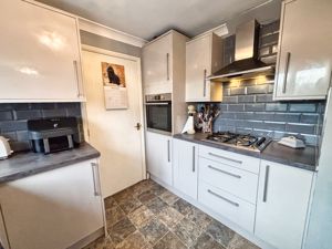 Photo 17- click for photo gallery